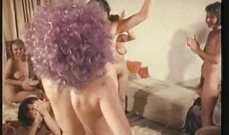 तीन नकली ब्लू सेक्सी पिक्चर फिल्म मूवी प्रेमिका